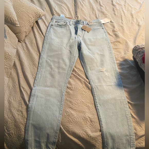 501 Skinny Levis - Picture 1 of 3